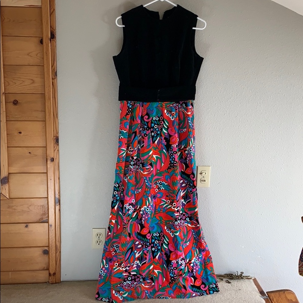 Razook’s vintage velvet psychedelic dress Sz m/l